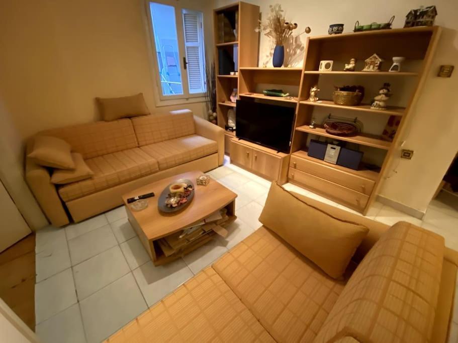 Appartamento Cute 2Bdrm In Salonica Center Esterno foto
